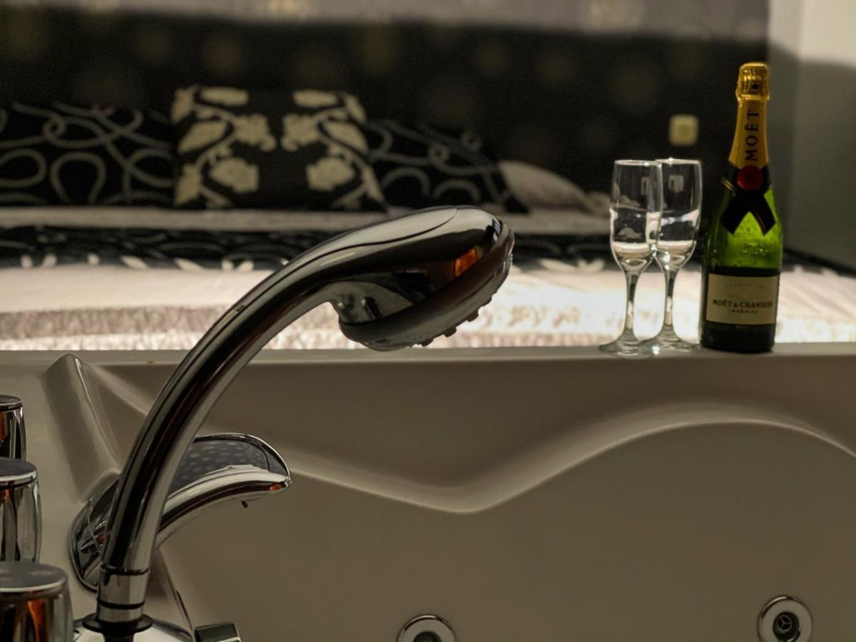 Motel La Siesta Villamarciel Zewnętrze zdjęcie