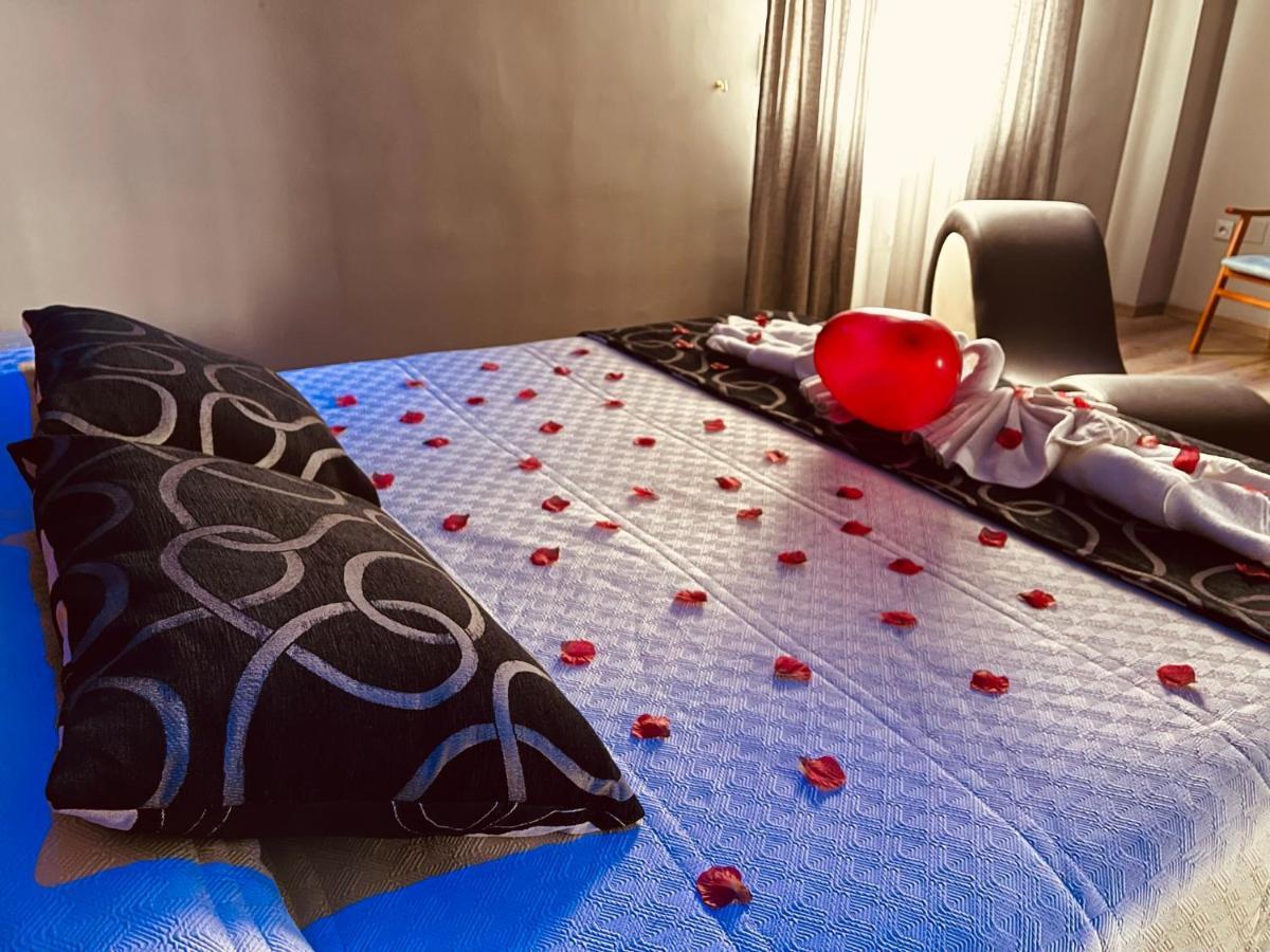 Motel La Siesta Villamarciel Zewnętrze zdjęcie