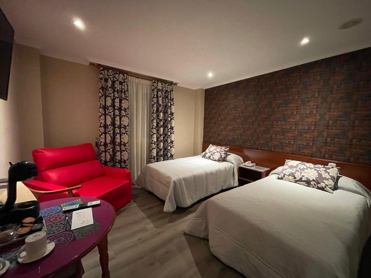 Motel La Siesta Villamarciel Zewnętrze zdjęcie