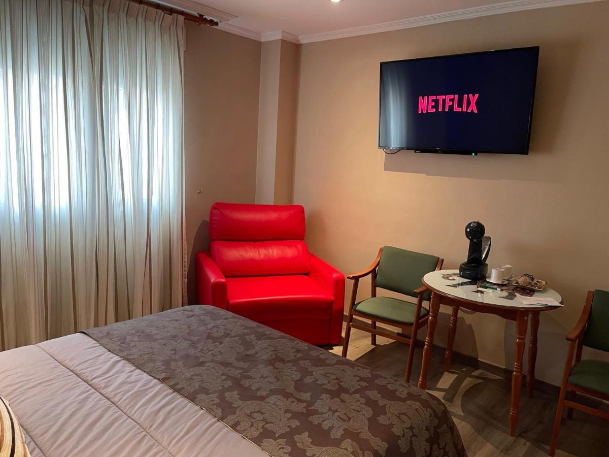 Motel La Siesta Villamarciel Zewnętrze zdjęcie