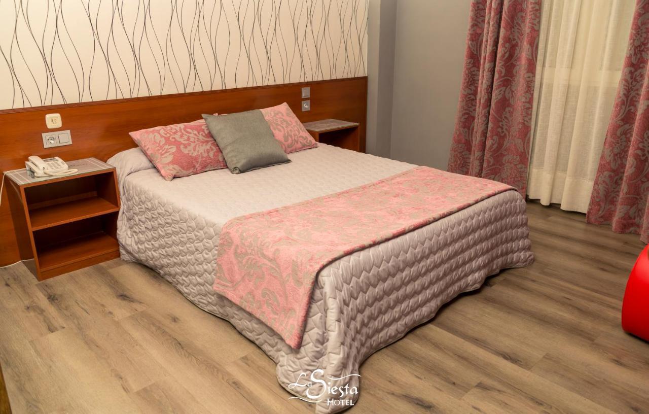 Motel La Siesta Villamarciel Zewnętrze zdjęcie